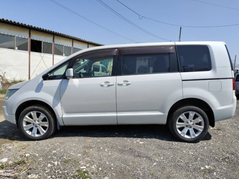 DELICA D5-10