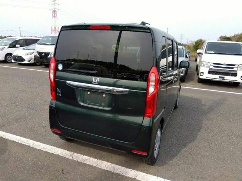 N BOX