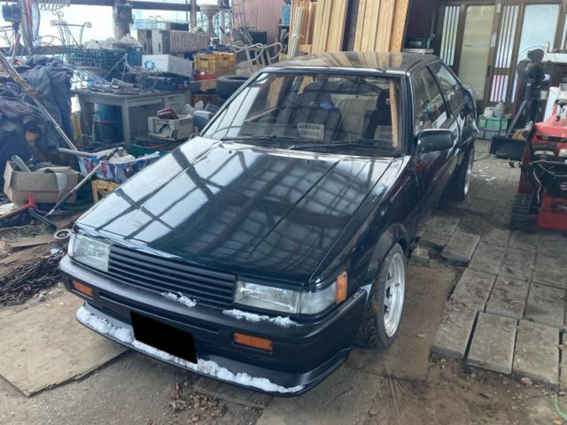 TOYOTA COROLLA LEVIN