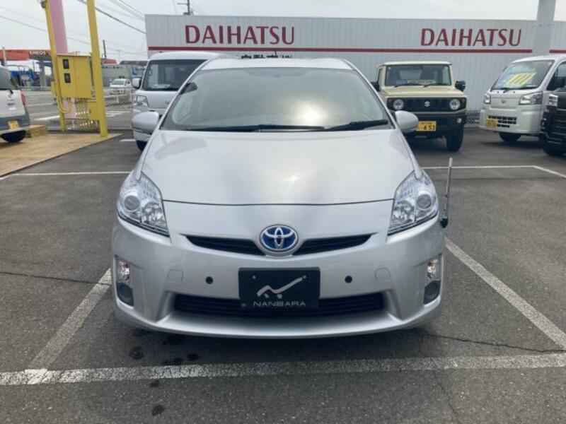 PRIUS-1