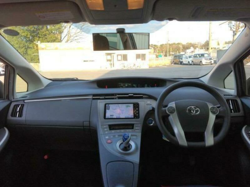 PRIUS-1