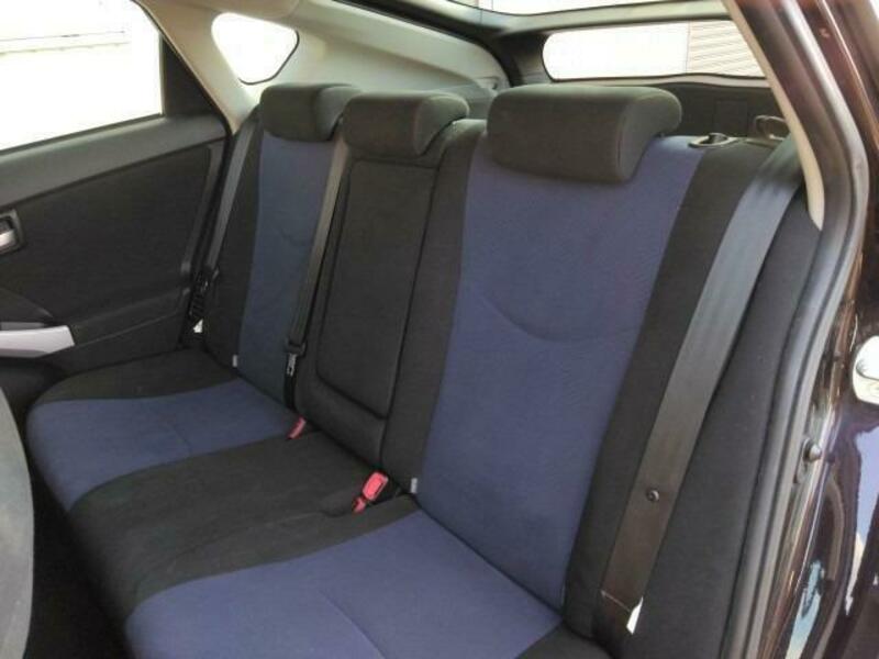 PRIUS-3