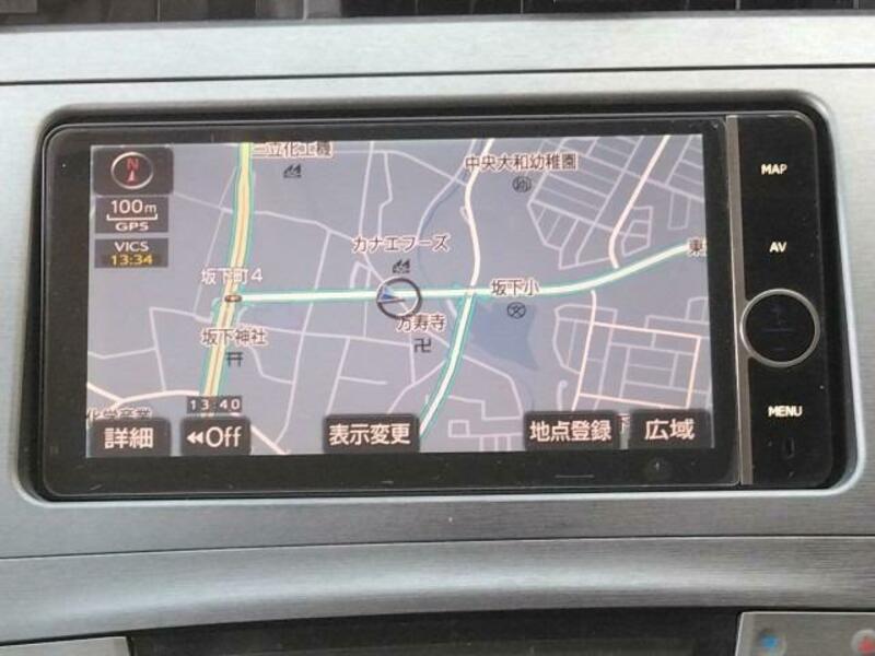 PRIUS-4