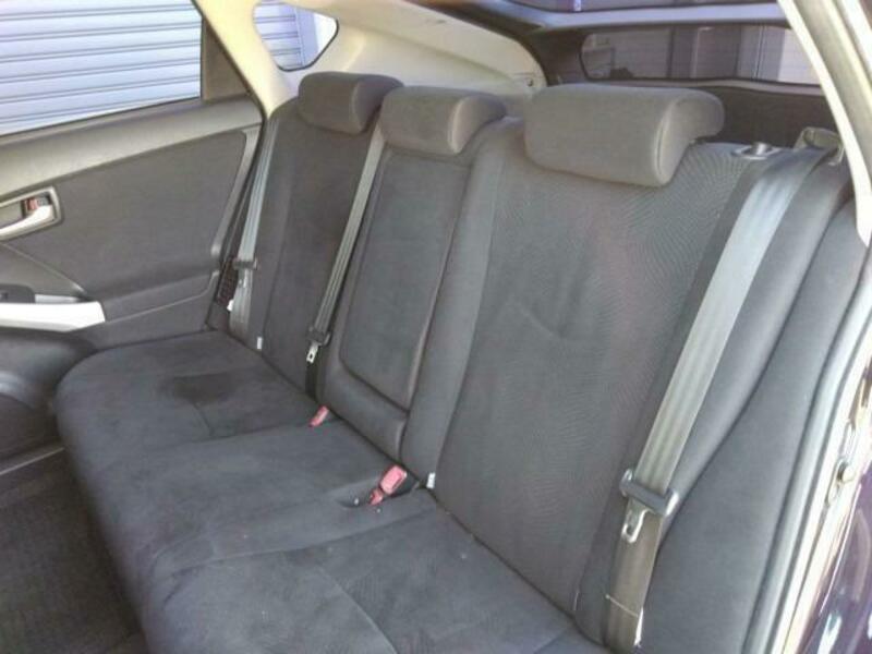 PRIUS-3