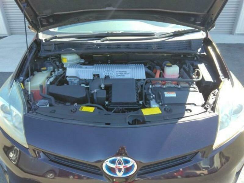 PRIUS-10