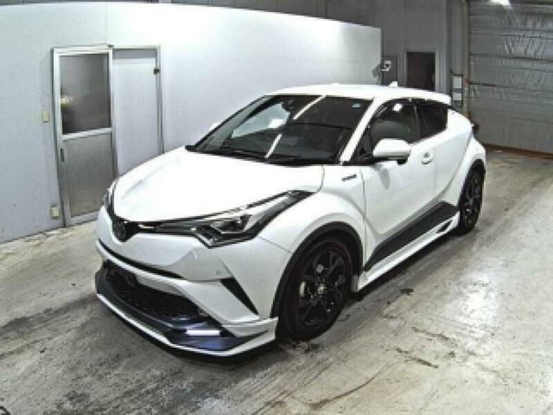 TOYOTA　C-HR