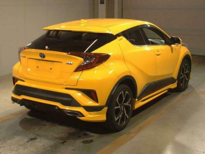 C-HR-7