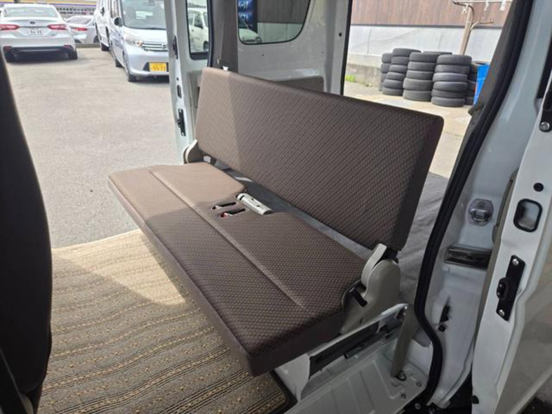 MINICAB VAN-15