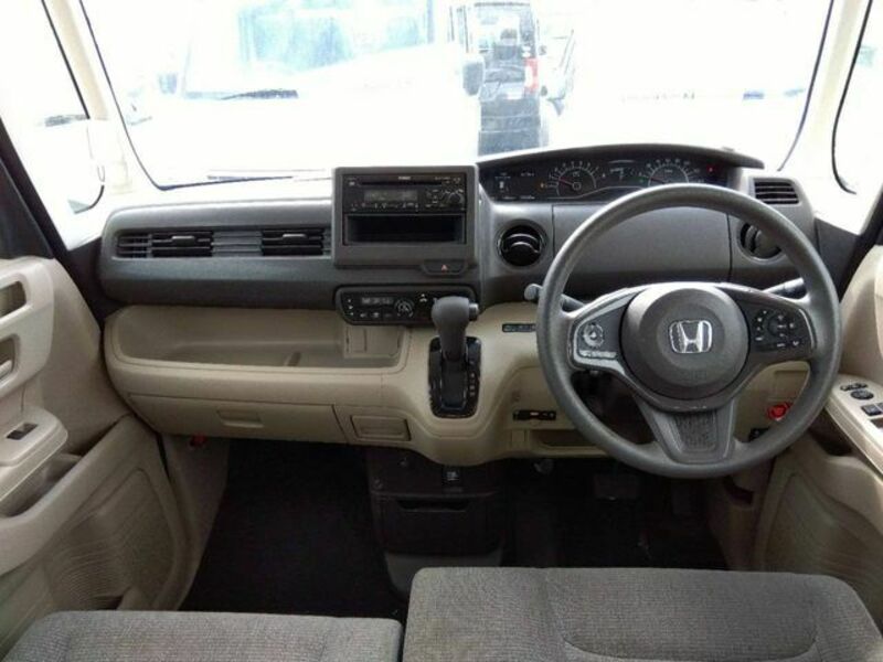 N BOX