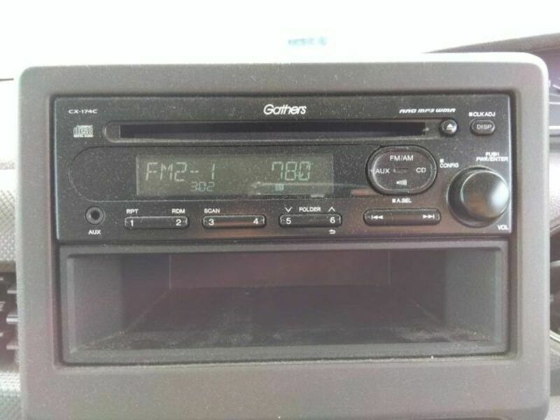 N BOX