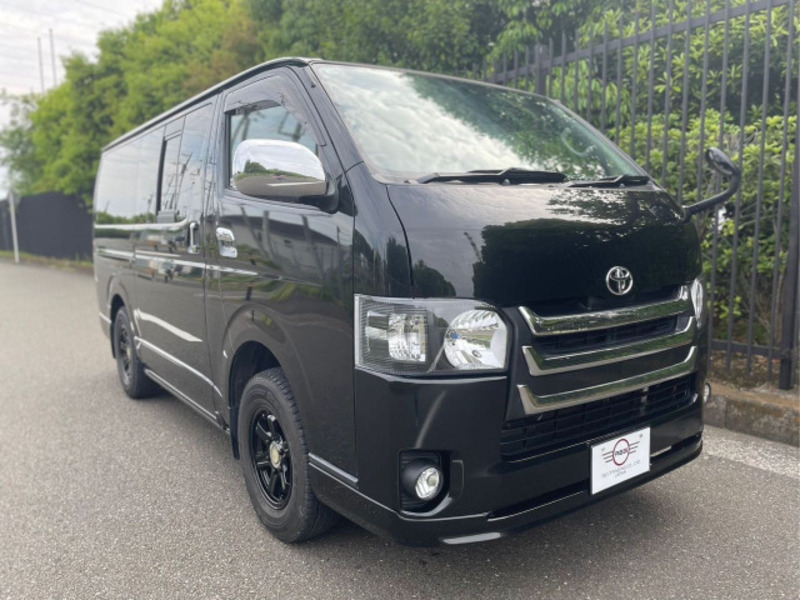 HIACE VAN