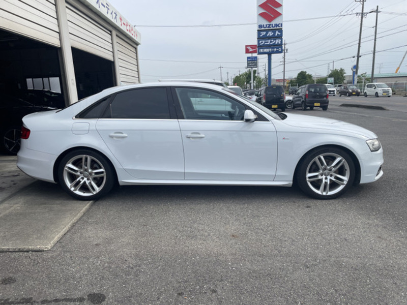 A4