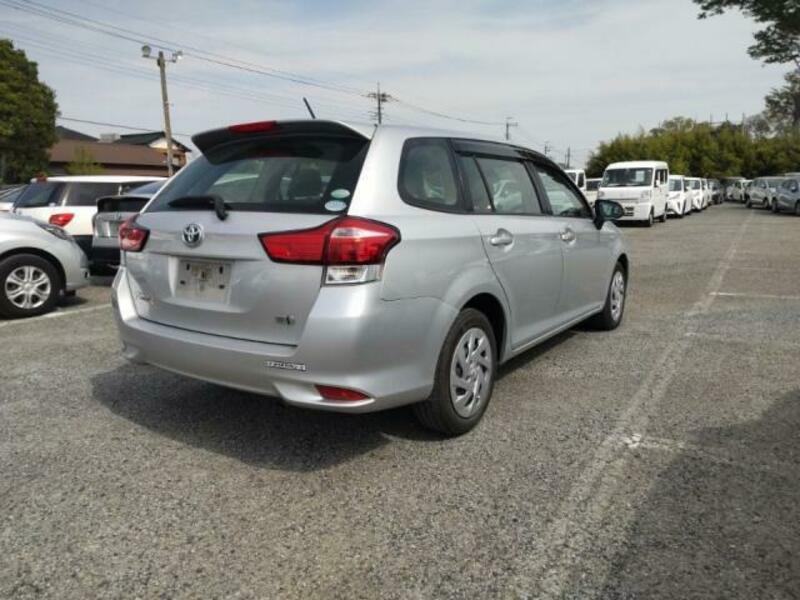 COROLLA FIELDER