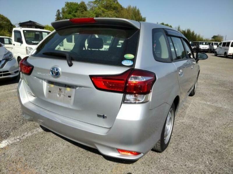 COROLLA FIELDER
