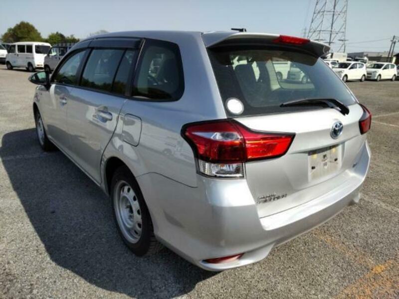 COROLLA FIELDER