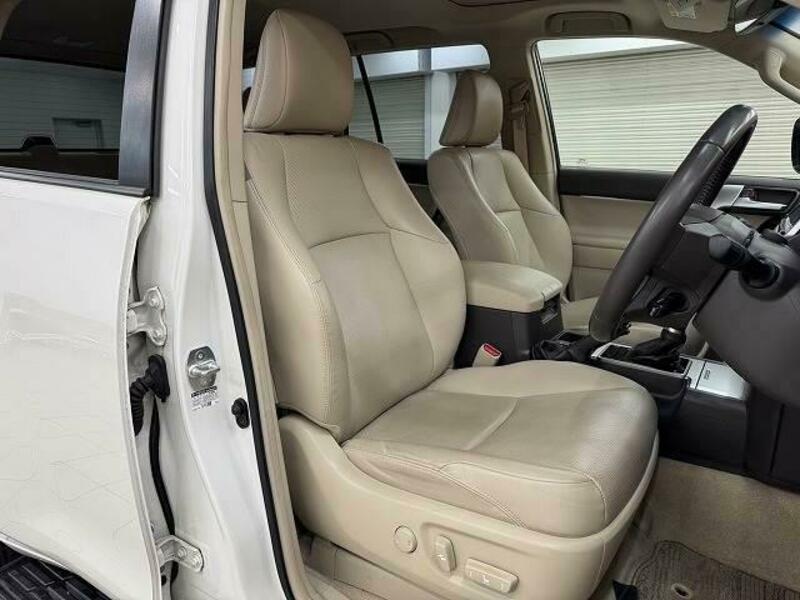 LAND CRUISER PRADO-6