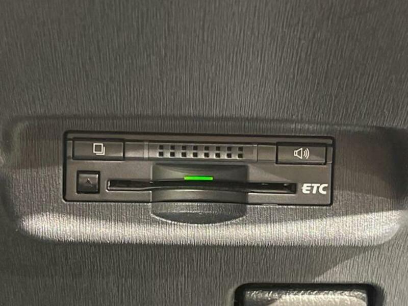 PRIUS-6
