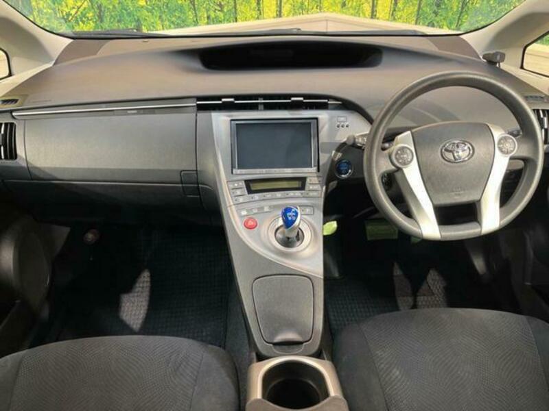 PRIUS-1