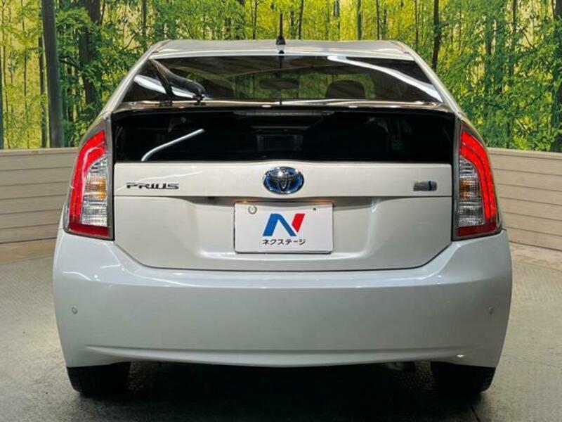 PRIUS-14