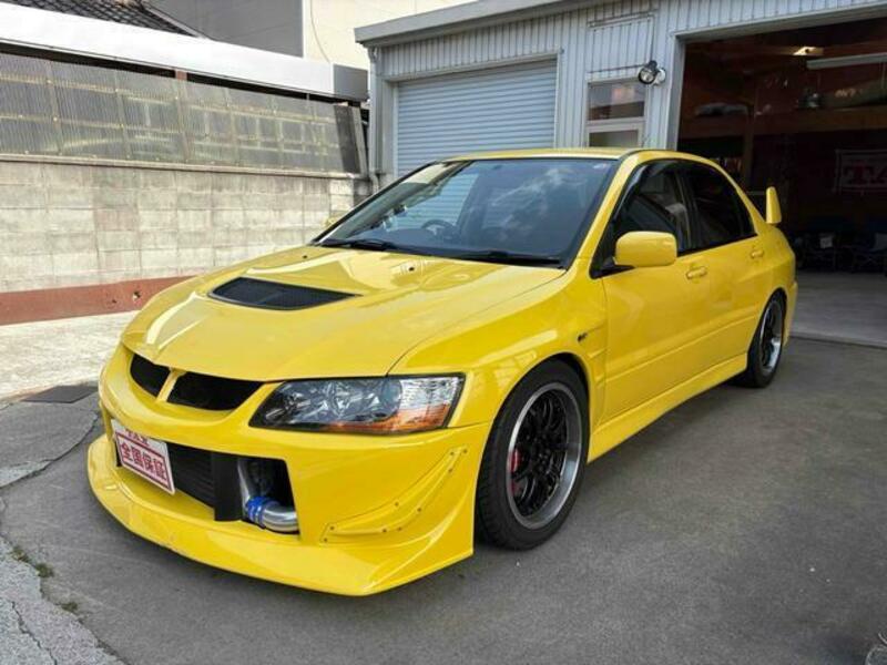 MITSUBISHI LANCER