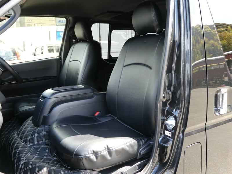 HIACE VAN