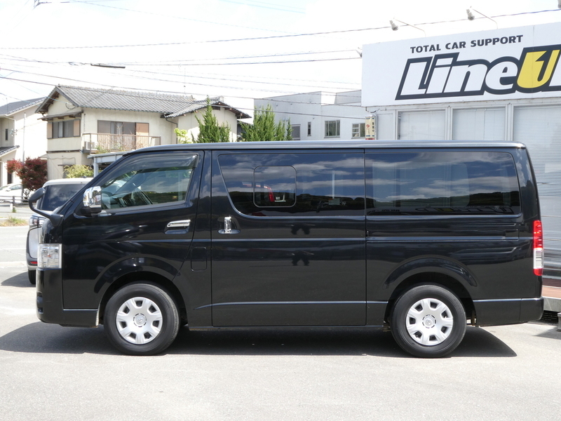 HIACE VAN