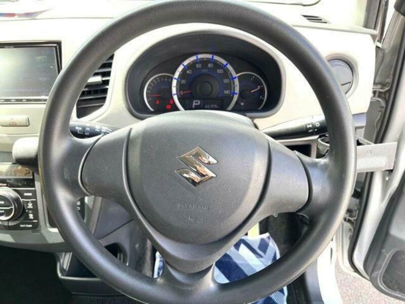 WAGON R-8
