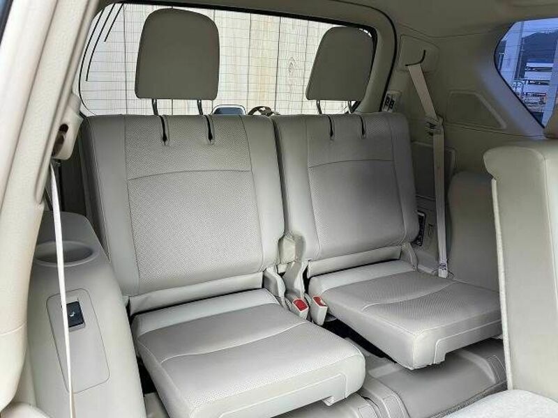 LAND CRUISER PRADO-11