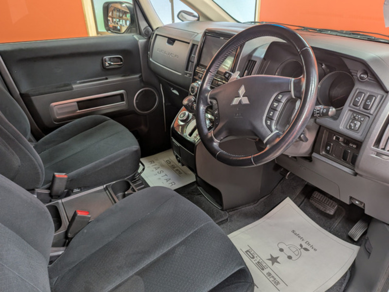 DELICA D5