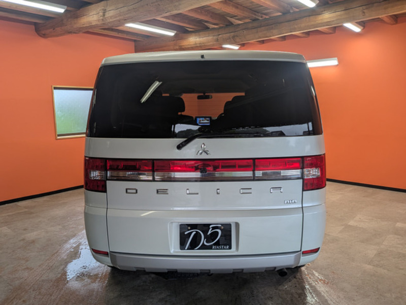 DELICA D5