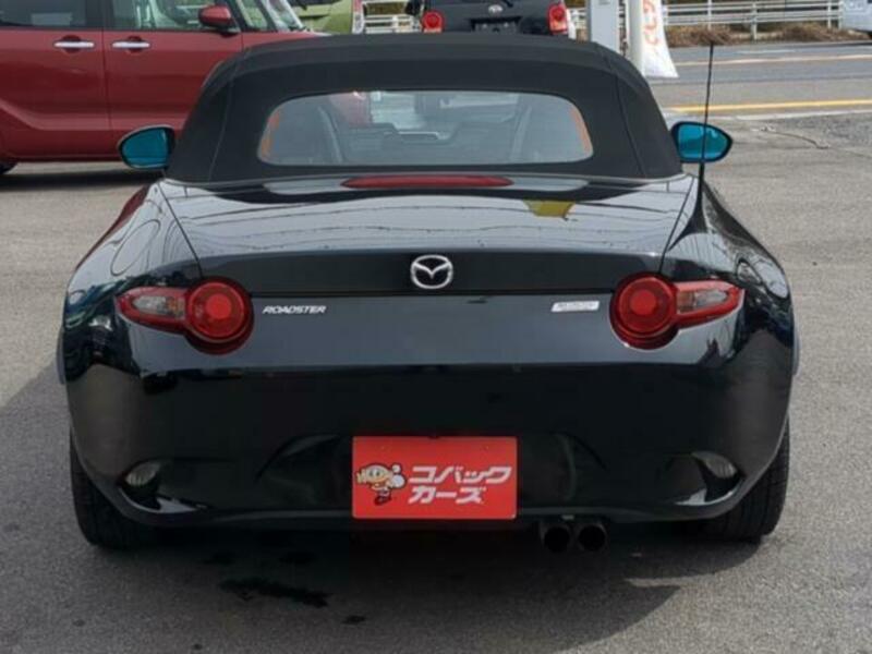 ROADSTER