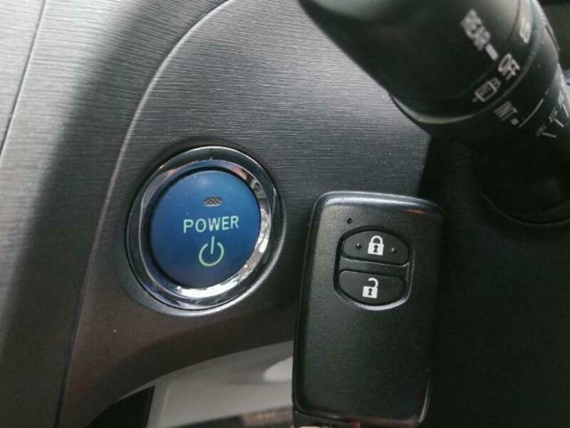 PRIUS-5