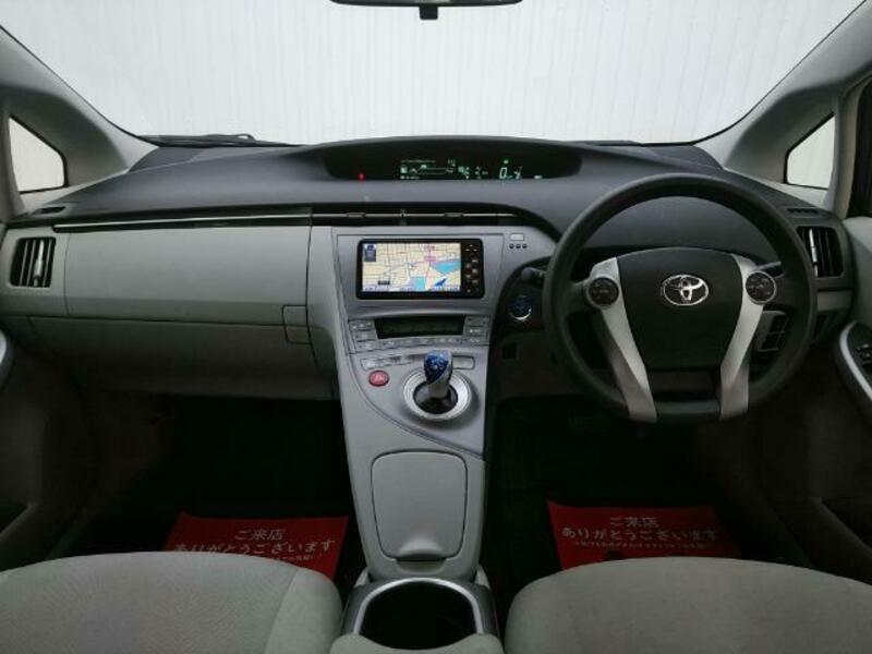 PRIUS-1
