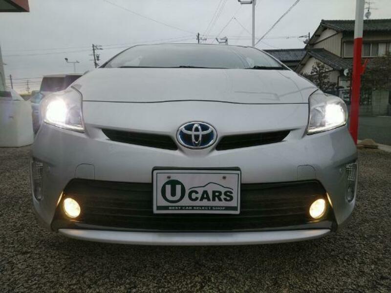 PRIUS-11