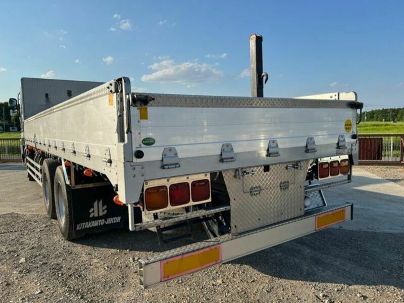 GIGA-3