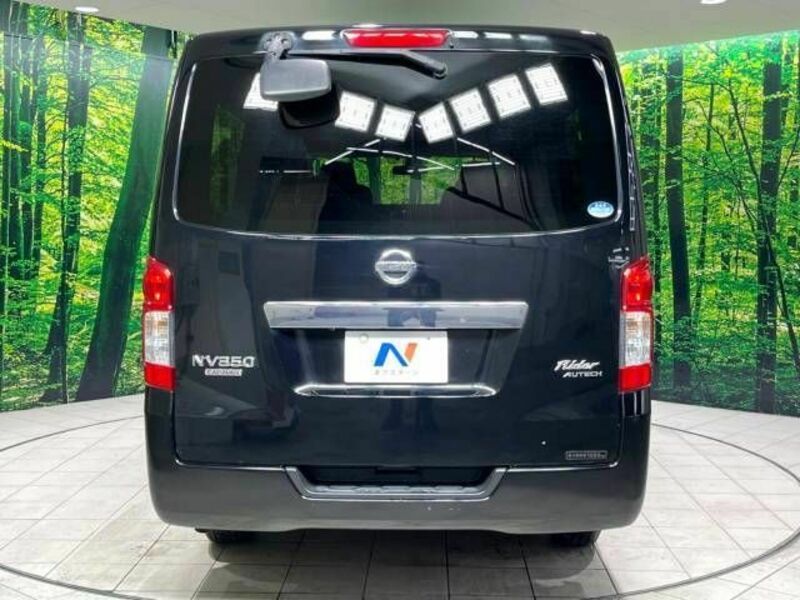 NV350 CARAVAN