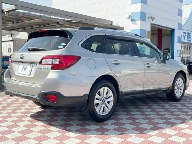 LEGACY OUTBACK