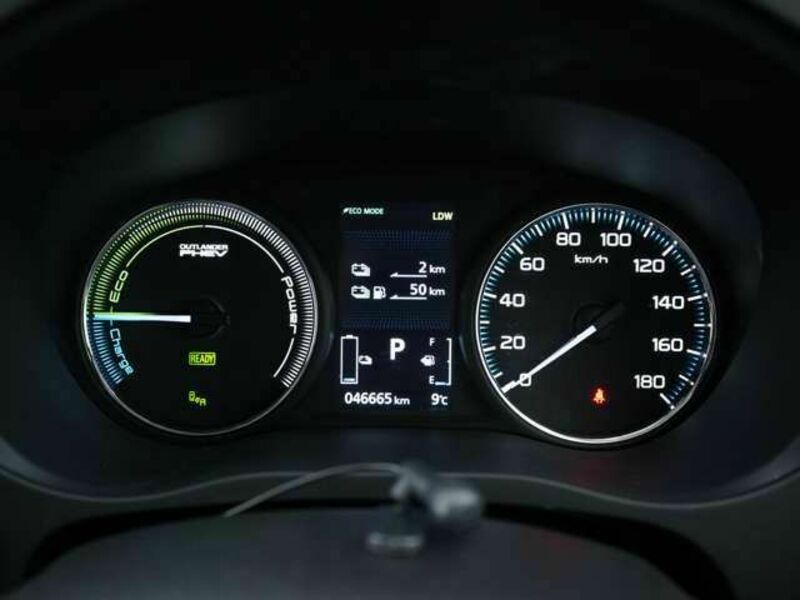 OUTLANDER PHEV