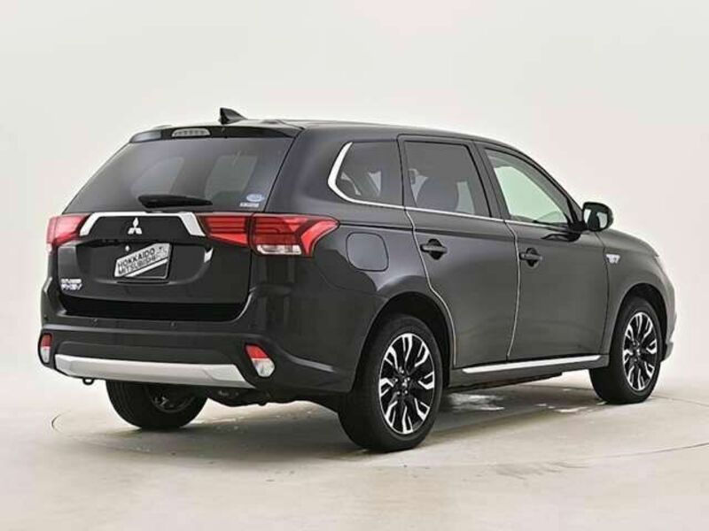 OUTLANDER PHEV