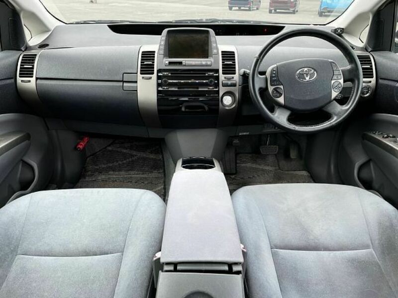 PRIUS-1
