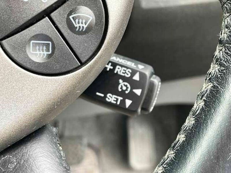 PRIUS-5