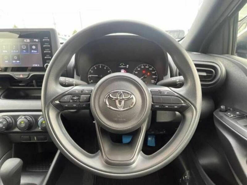YARIS-10