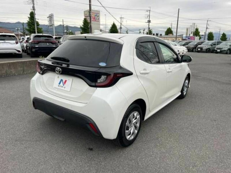 YARIS-16
