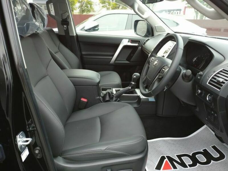 LAND CRUISER PRADO-9