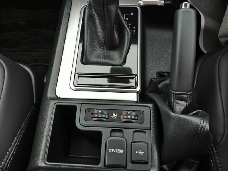 LAND CRUISER PRADO-18