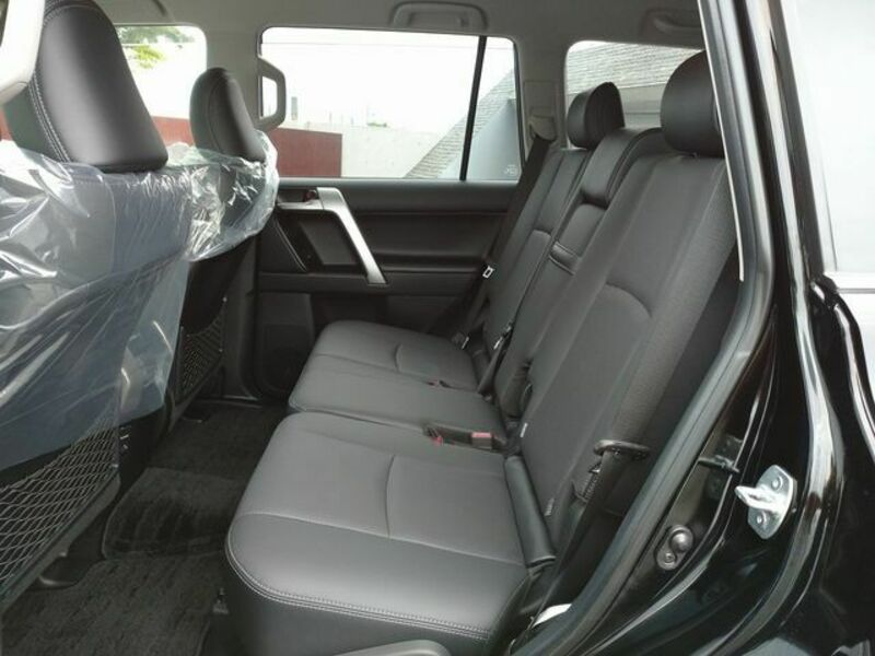 LAND CRUISER PRADO-21