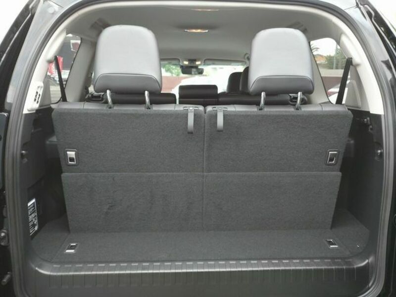 LAND CRUISER PRADO-23