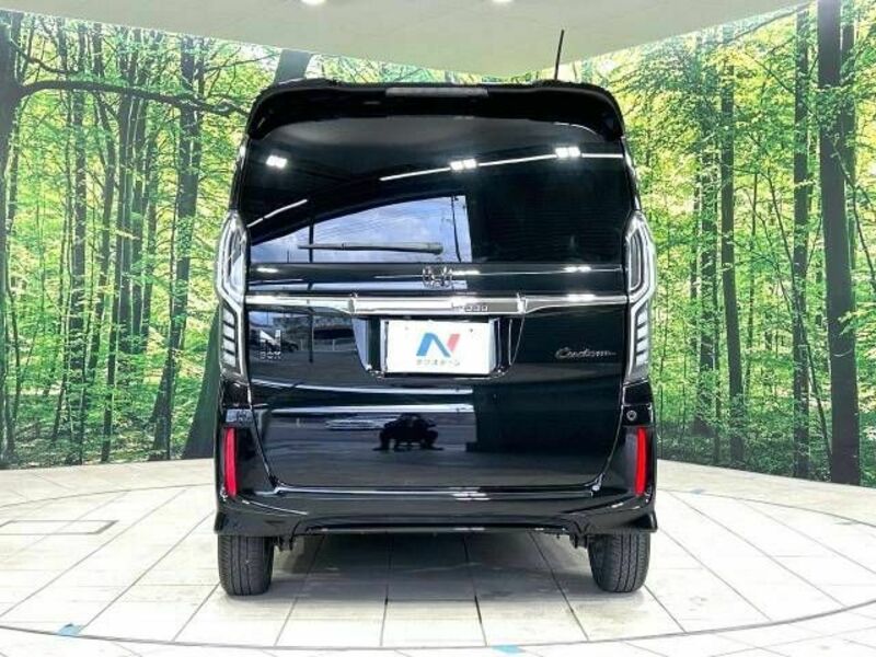 N BOX CUSTOM