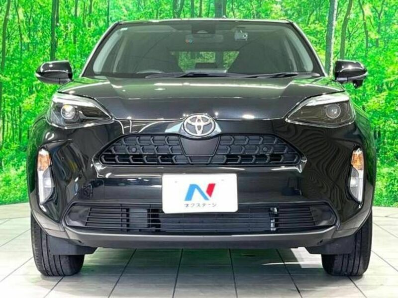 YARIS CROSS
