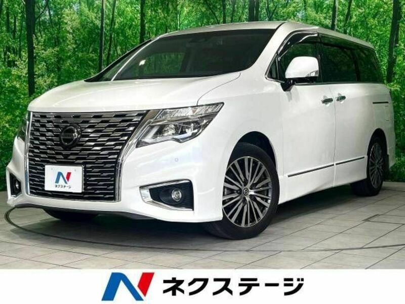 NISSAN ELGRAND